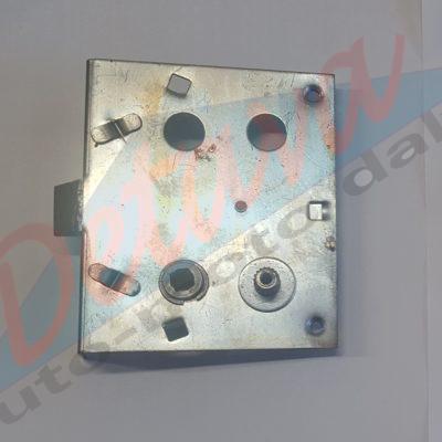 UAZ 469 Durų spyna dešinė  469-6105012